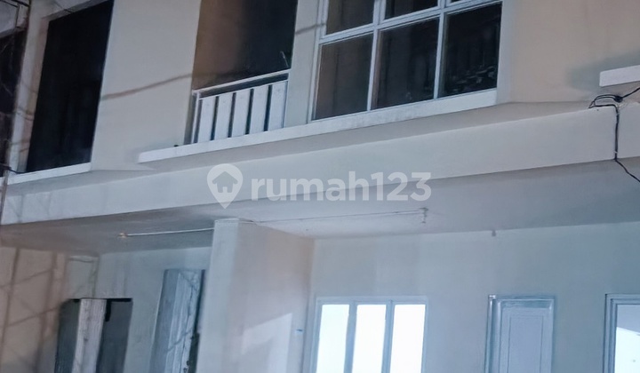Rumah + Kantor 3 Lt Di Jl. Pandanaran Jantung Kota Semarang 2