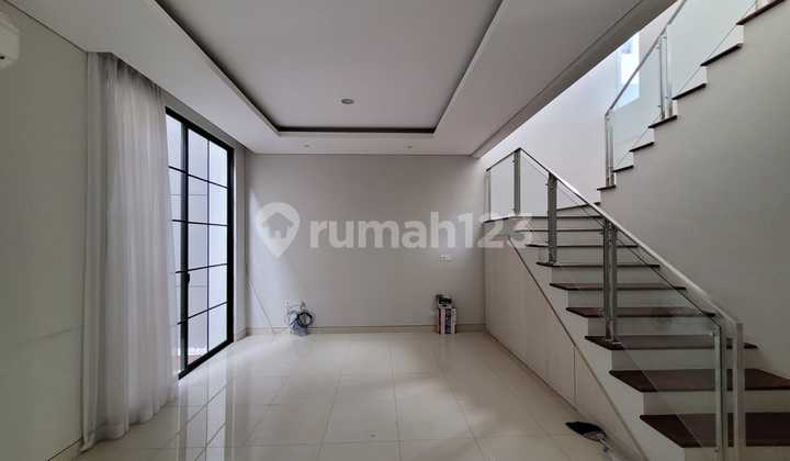 Rumah 2 Lantai Minimalis Modern Poj City Marina Puri Anjasmoro 2