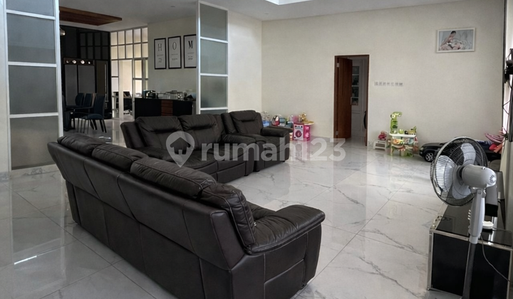Rumah Minimalis Mewah 2Lantai Perumahan Cluster Argomulyo Saltiga