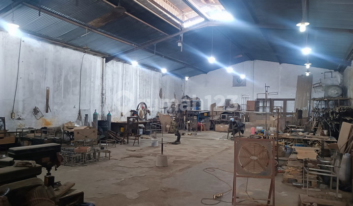 Gudang N Kantor Siap Pakai Lik Kaligawe Semarang Jalan Sudah Tinggi