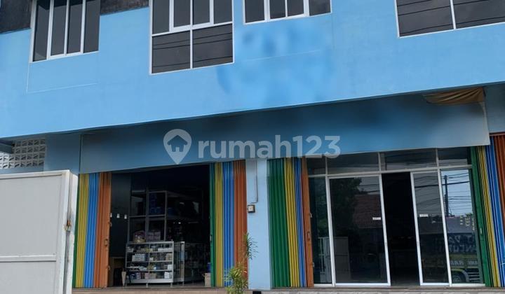 Toko + Gudang Siap Pakai di Jl. Raya Woltermonginsidi Pedurungan Toko + Gudang Siap Pakai di Jl. Raya Woltermonginsidi Pedurungan