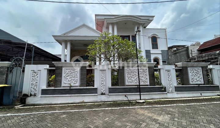 Rumah 2Lt Mewah Kolam Renang Pribadi Bulusan Dkt Undip Tembalang 2
