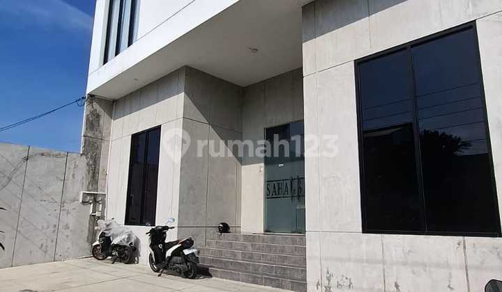 House+Office 2 Floors Minimalist Modern Type B Tanahmas Semarang 2