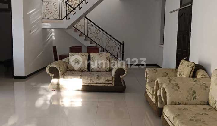 Rumah 2 Lantai Krobokan Semarang Barat Hrg Paling Bersahabat 1