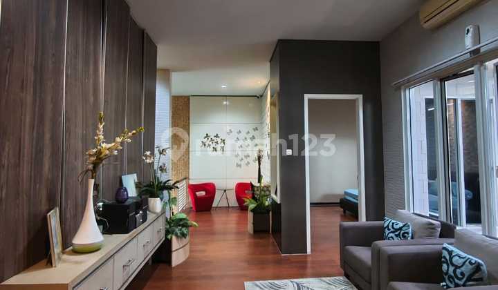 Rumah Modern Minimalis 2 Lantai Full Furnish Semeru Gajahmungkur