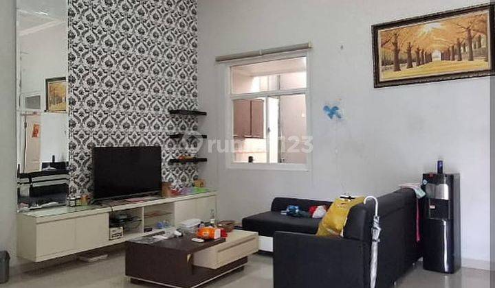 Rumah Minimalis Graha Padma Semarang Barat Masih Kinclong 1
