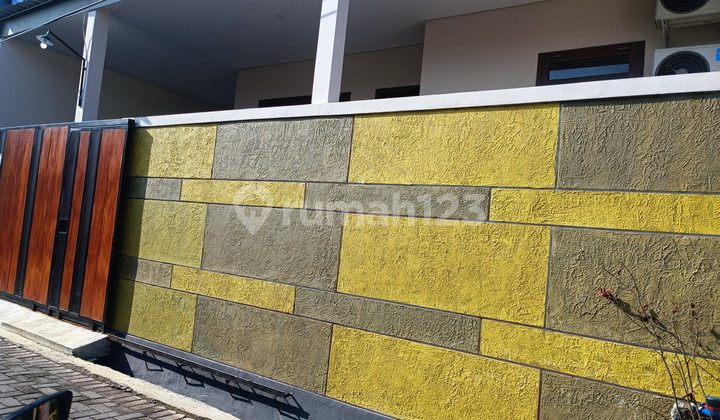Tanahmas New House Modern Minimalist Fresh in the Center of Semarang City