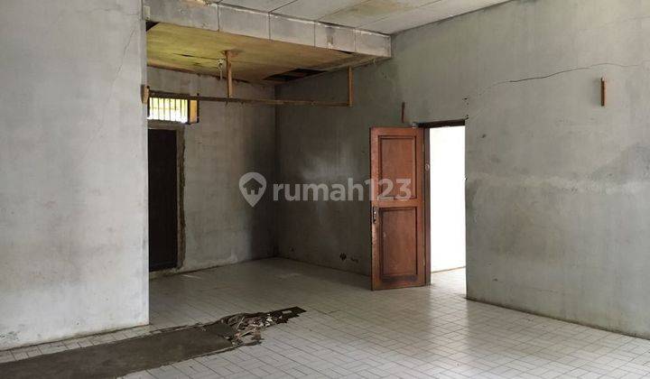 Ruko SHM gandeng Butuh Renovasi 13