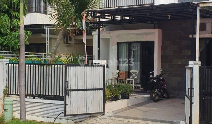 Dijual Cepat Rumah 2lantai di Cluster Aralia Harapan Indah Bekasi 1