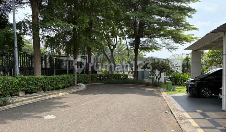 Disewakan Rumah Cantik Hook Furnish di Summarecon Bekasi Disewakan Rumah Cantik Hook Furnish di Summarecon Bekasi