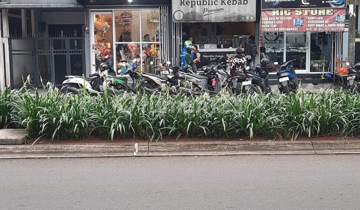 Rumah Induk di Villa Galaxy Bekasi