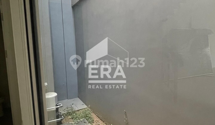 Luxury House Best Location in Asia Tropis Cluster Harapan Indah Bekasi 2