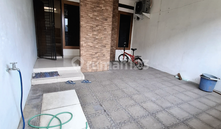 Ready-to-Occupy House in Duta Kranji Bekasi 2