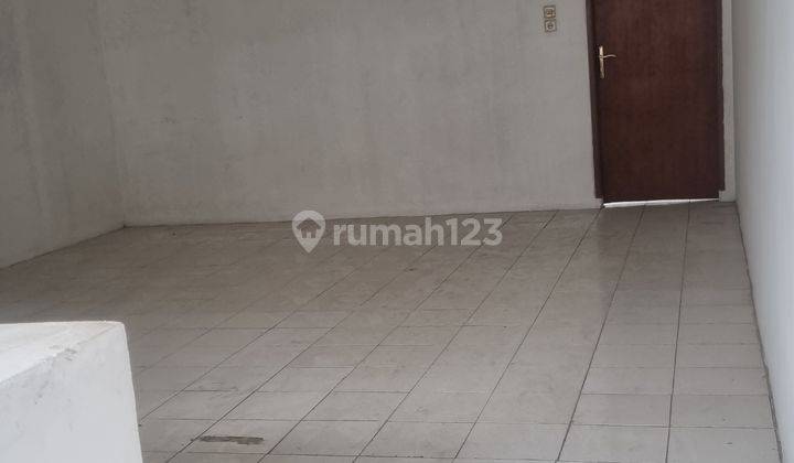 Disewakan ruko taman kopo indah 3 3
