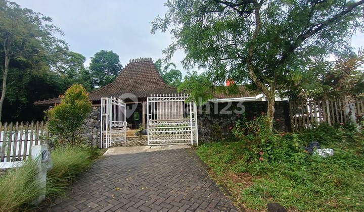For Sale: Villa with 1,213 Square Meters of Land in Candibinangun Pakem Sleman Tourist Area