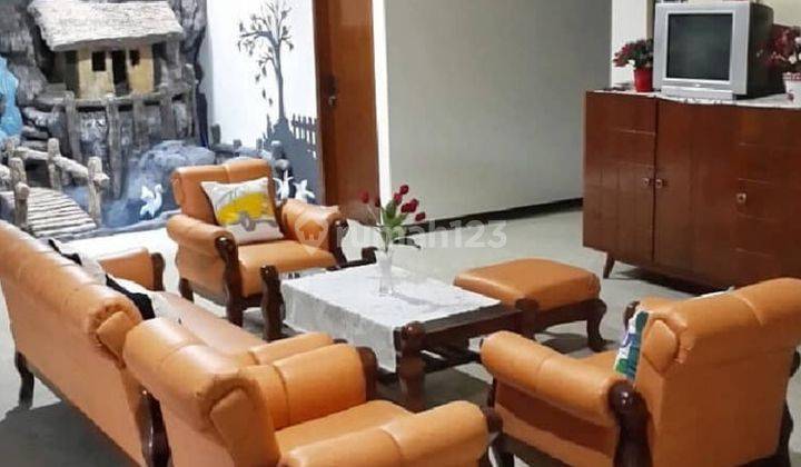 Penginapan Guest House 10 Kamar + Furniture Di Pringgokusuman 3