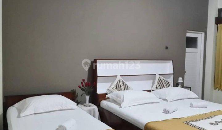 Penginapan Guest House 10 Kamar + Furniture Di Pringgokusuman 5