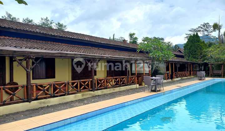 Villa Dan Resto Dengan Desain Tradisional Jawa View Sawah Daerah Wisata Magelang 13
