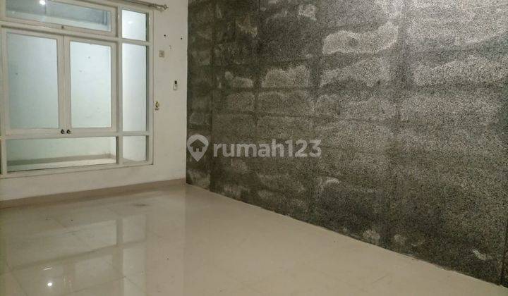 Ruko di Jl Parangtritis, Yogyakarta 218 m Bagus 3