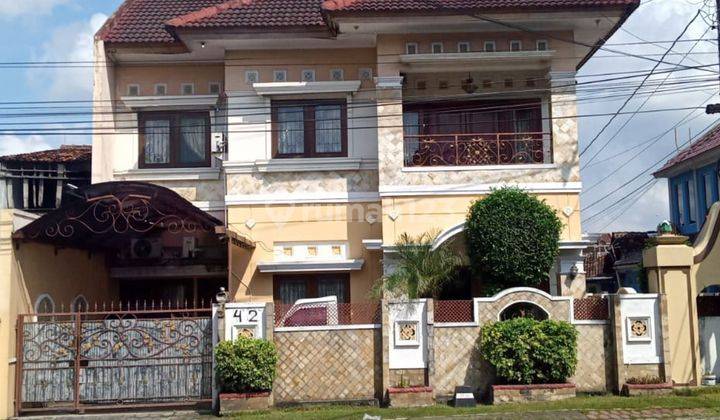 Rumah Mewah 7 Kamar Di Jl Veteran Dekat Kebun Binatang Gembiraloka 1