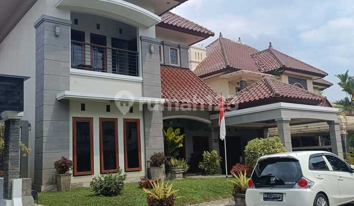 Rumah Mewah di Dalam Perumahan Pesona Merapi Ngaglik Sleman .