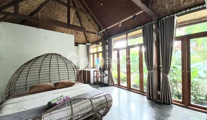 VILLA DAN GUEST HOUSE 10 KAMAR DI TENGAH KOTA JOGJA.