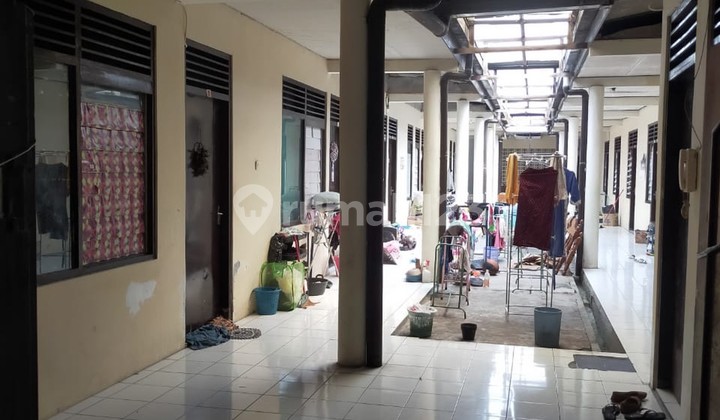 House & Boarding House Investment: 21 Rooms Location Near Ambarukmo Plaza 2