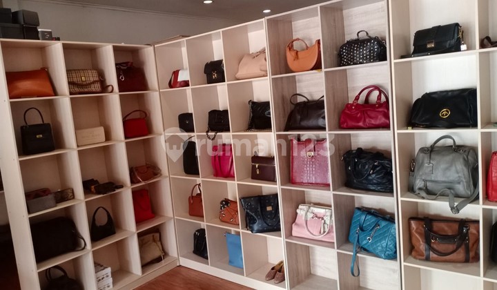 House and Business Space in the Center of Yogyakarta City 2