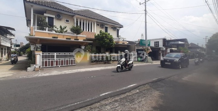 Dijual Rumah Mewah 2 Lantai Investasi Hunian Premium Cocok untuk Homestay & Kost di Kadisoka, Kalasan, Sleman