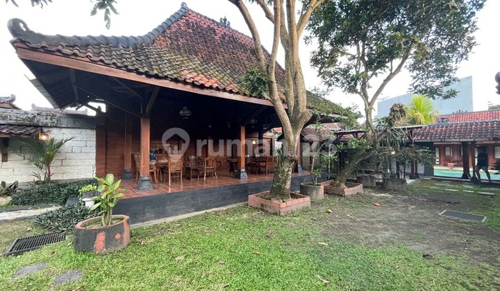 For Rent: 1500 Square Meter Spacious House, Suitable for Guesthouse with Ample Parking in Wedomartani, Ngemplak, Sleman For Rent: 1500 Square Meter Spacious House, Suitable for Guesthouse with Ample Parking in Wedomartani, Ngemplak, Sleman