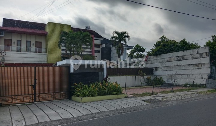 Rumah Tinggal Cocok Untuk Keluarga Besar dan Investasi Lokasi Strategis di Mlati Sleman Rumah Tinggal Cocok Untuk Keluarga Besar dan Investasi Lokasi Strategis di Mlati Sleman
