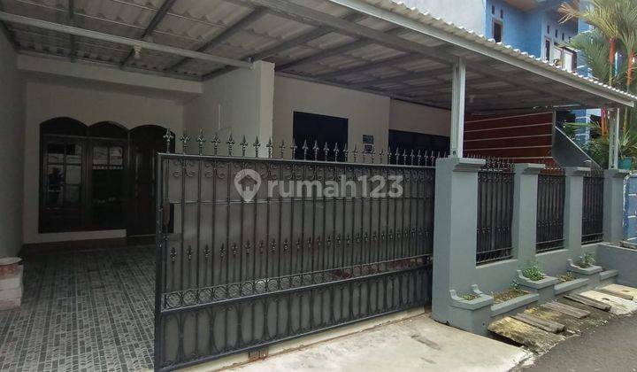 Disewakan Rumah di Jakarta Timur Pondok Kopi 1