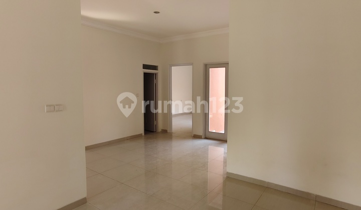 Rumah 1 LT (8x20) di Cluster Cempaka Suvarna Sutera Tangerang 1K900046 2