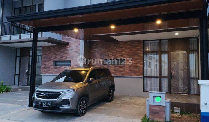 Rumah 2 Lantai di Dakota Suvarna Sutera Tangerang 1K8000SQ 2