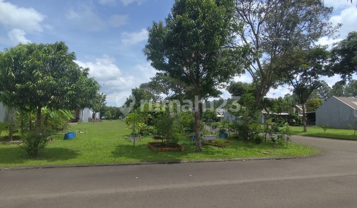 Premium Corner Plot in Suvarna Sutera Tangerang 1Ka0000x
