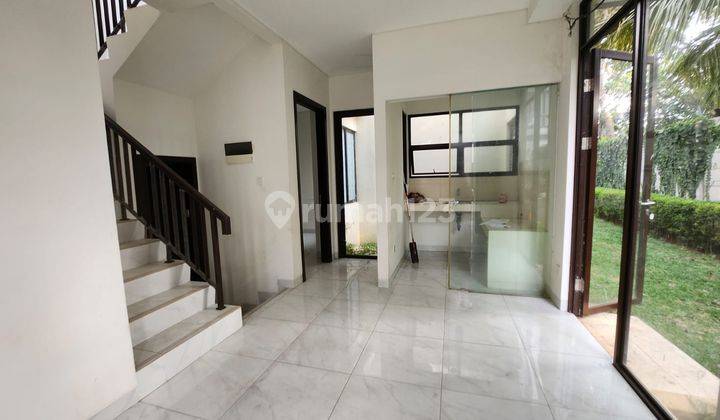 Rumah 2 Lantai Hoek Lavon Gracia Tangerang L2 240309 1