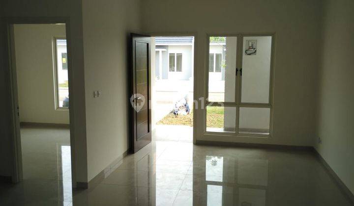 Rumah 1 Lt di Cluster Abira Suvarna Sutera Tangerang Y00188 2