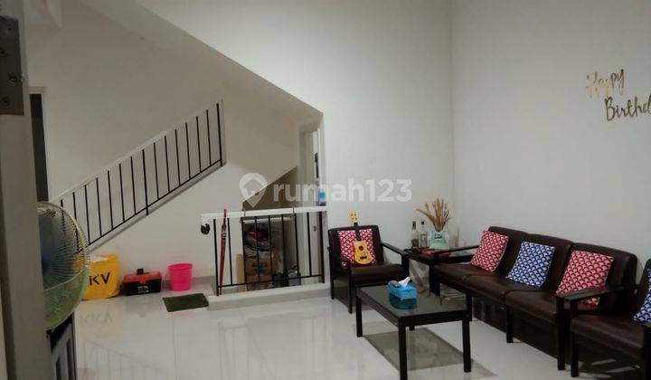 Rumah 2 Lt di Cluster Chiara, Suvarna Sutera Tangerang Y00197 2