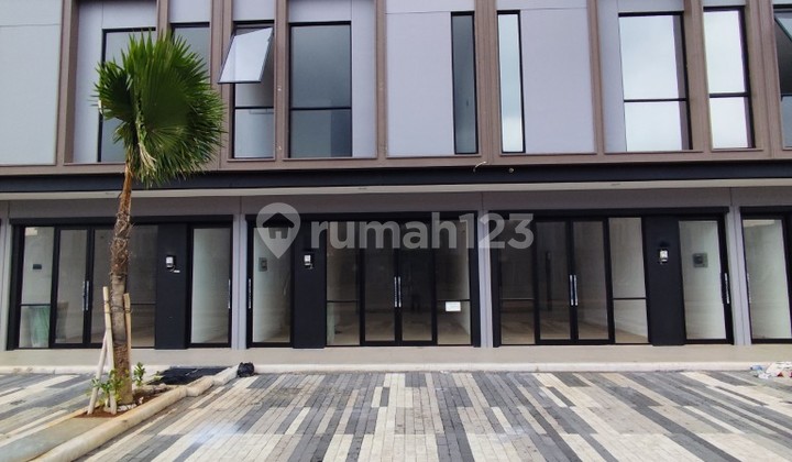 3-Storey Shophouse at The Hive At Prive Park Serpong Tangerang 1K90007r 3-Storey Shophouse at The Hive At Prive Park Serpong Tangerang 1K90007r