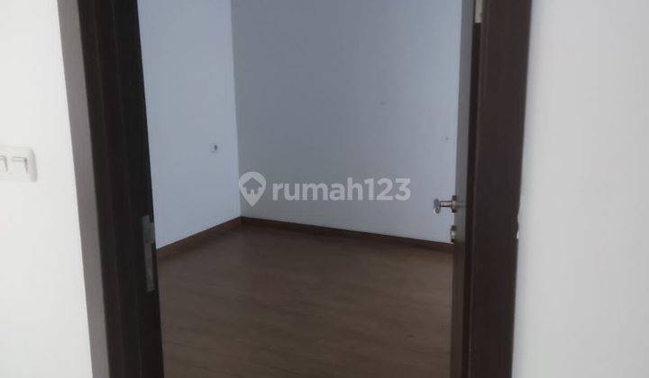 Rumah Hoek 2 LT Flavio Suvarna Sutera Tangerang 1K900019 2