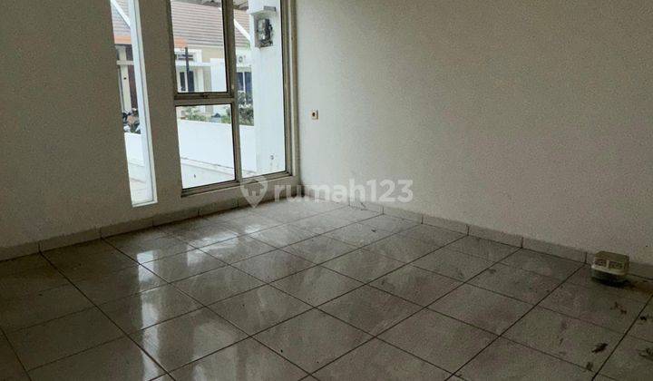 Rumah 1 Lantai di Fedora Suvarna Sutera Tangerang 1K8000SU 2