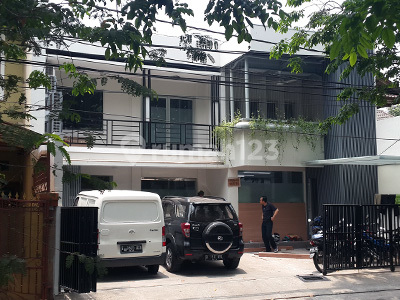 Rukan 2 Lantai Cocok untuk Kantor Kafe di Gading Elok Kelapa Gading 1K90005Y 