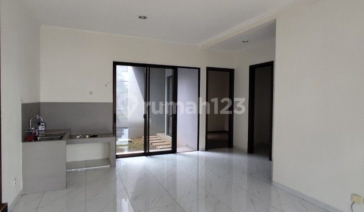 House Balcony Size 7X15 at Dakota Suvarna Sutera Tangerang 1Ka00003 2