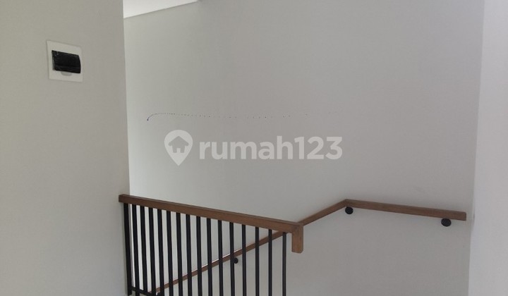 Rumah Hoek 2 LT Uk 6X12.5 di Fedora Park Suvarna Sutera Tangerang 1K90007s 2