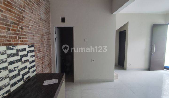 Rumah 2 Lantai Cluster Callysta Graha Raya Tangerang L2 240315 2