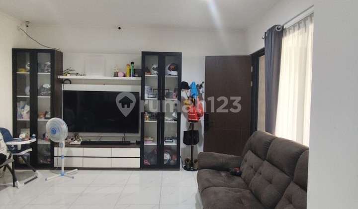 Rumah 2 LT Full Renov ukuran (9x15) di Suvarna Sutera Tangerang 1K90006C Rumah 2 LT Full Renov ukuran (9x15) di Suvarna Sutera Tangerang 1K90006C
