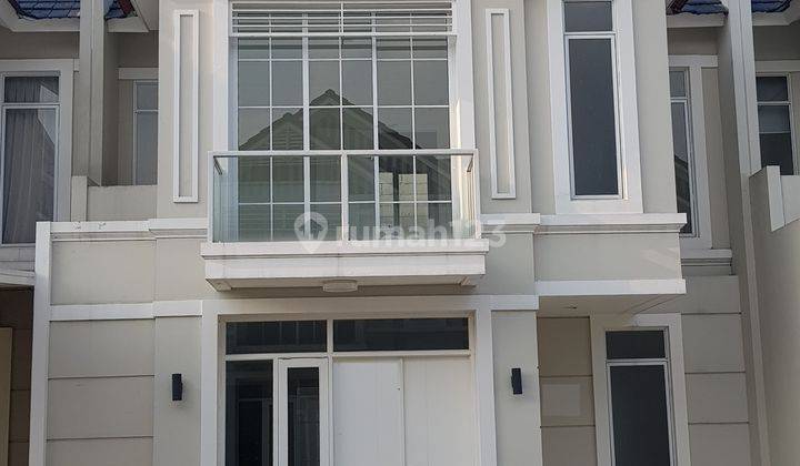 Rumah 2 Lantai di Grandura Lavon Tangerang 1K8000S6 1