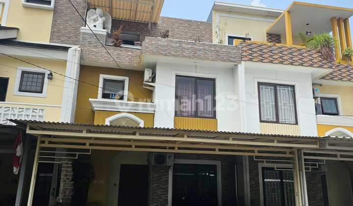 Rumah Cantik 3 Lantai di Cluster Diamond Grand Duta Tangerang 1K900028 Rumah Cantik 3 Lantai di Cluster Diamond Grand Duta Tangerang 1K900028