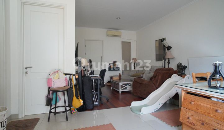 2-Story House in the Daru Suvarna Sutera Cluster, Tangerang 1K90004D 2