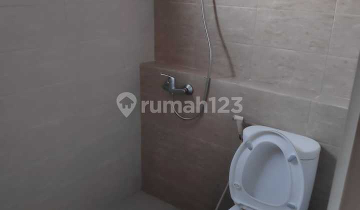 Rumah 2 Lt Uk. 8x15 di Chiara Suvarna Sutera Tangerang 1K900072 2